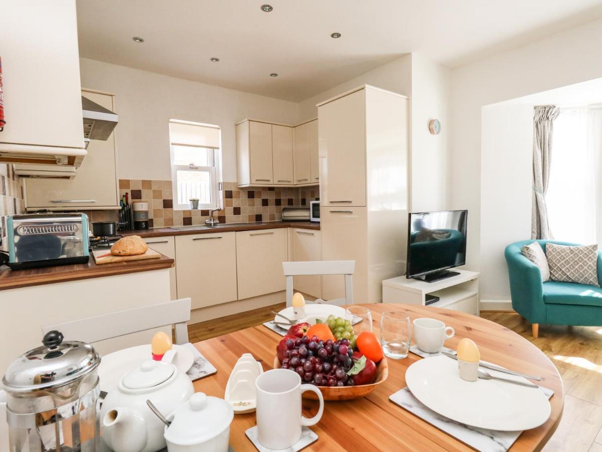 Marina Reach Villa Weymouth Bagian luar foto